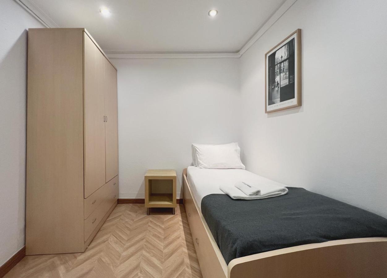 Stay U-Nique Apartments Calabria Barcelona Exteriér fotografie